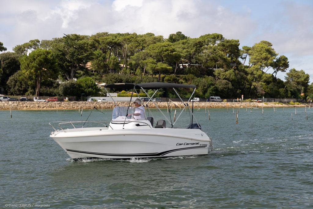 Cap Camarat 555 - Side view