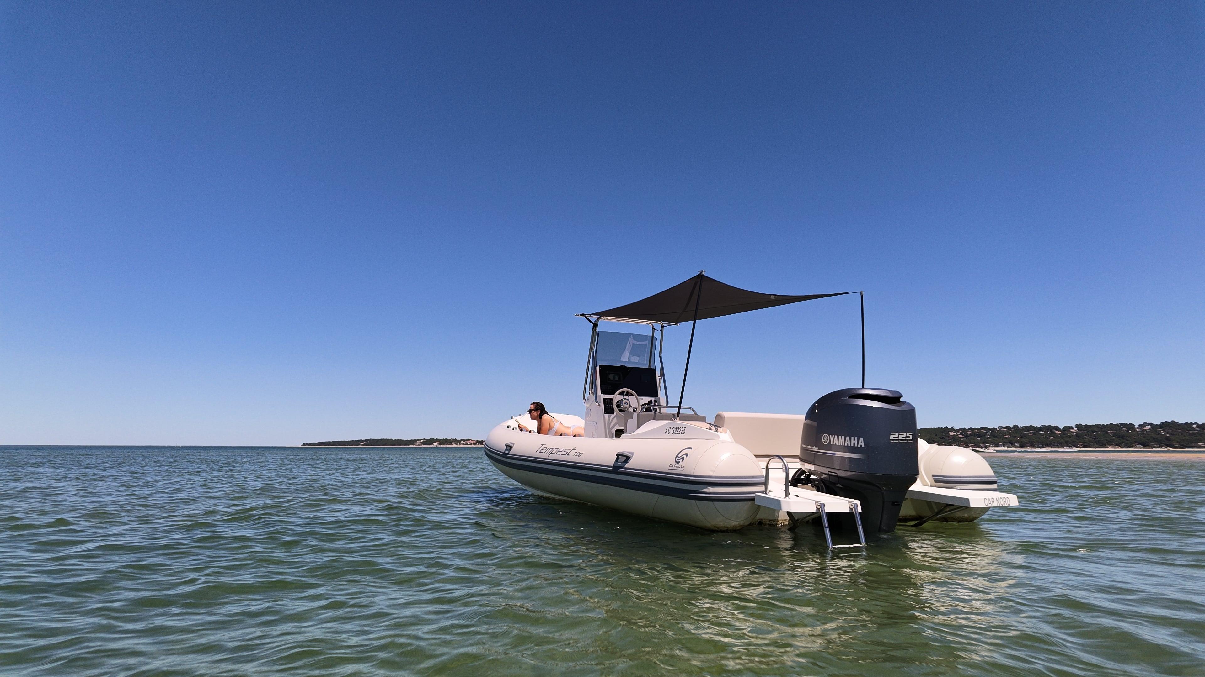Rear view of the Capelli Tempest 700 with Yamaha 225 hp engine